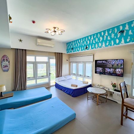 Vila 1Br Oceanfront At Arterra, Fast Wifi, Nflix, Kitchen Lapu-Lapu City Exteriér fotografie