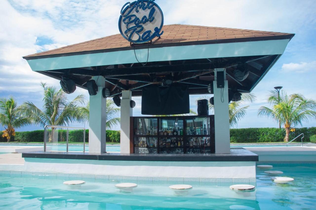 Vila 1Br Oceanfront At Arterra, Fast Wifi, Nflix, Kitchen Lapu-Lapu City Exteriér fotografie