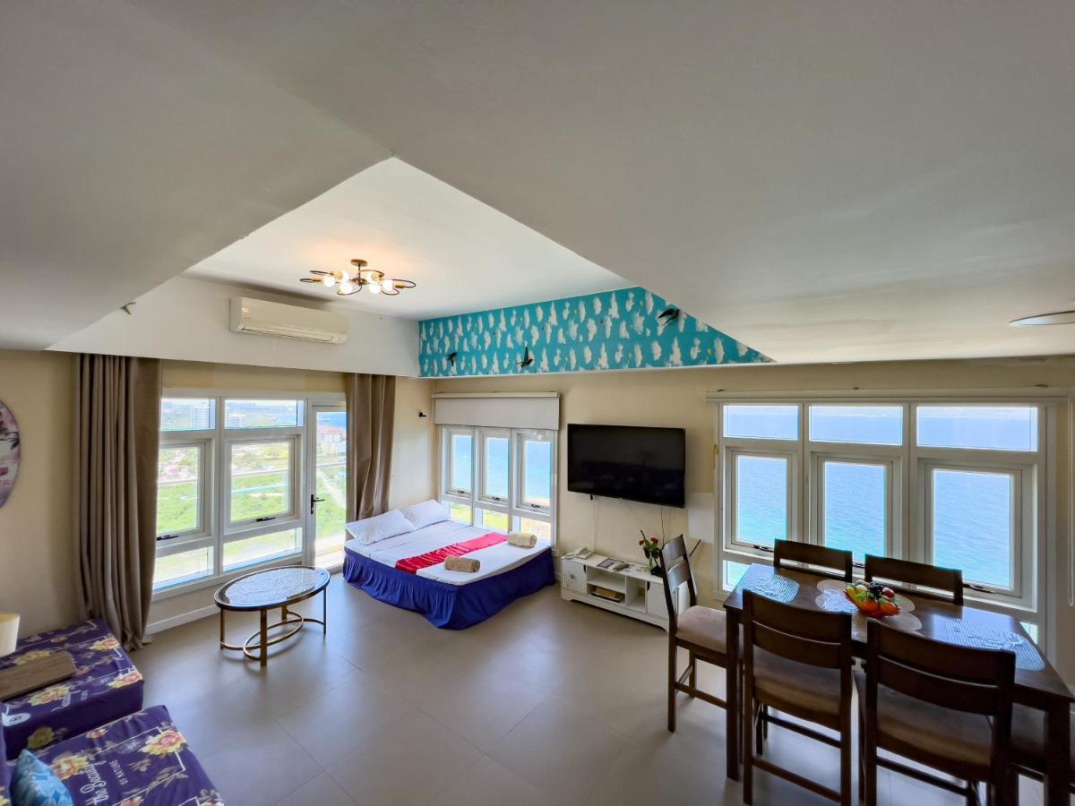 Vila 1Br Oceanfront At Arterra, Fast Wifi, Nflix, Kitchen Lapu-Lapu City Exteriér fotografie