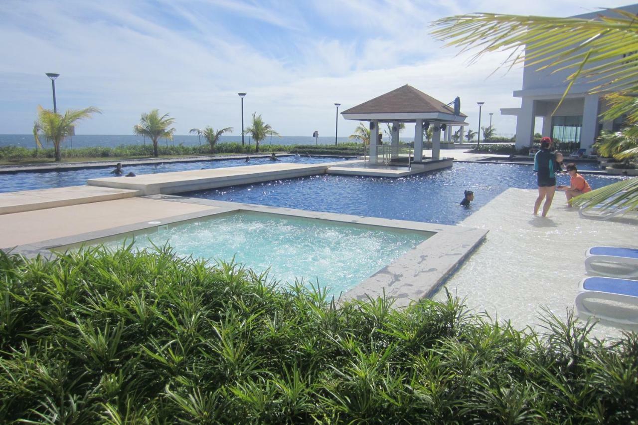 Vila 1Br Oceanfront At Arterra, Fast Wifi, Nflix, Kitchen Lapu-Lapu City Exteriér fotografie